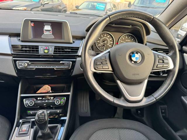BMW 2 Series Gran Tourer 1.5 218i SE 5dr Estate Petrol Black