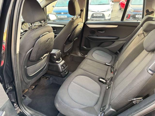 BMW 2 Series Gran Tourer 1.5 218i SE 5dr Estate Petrol Black