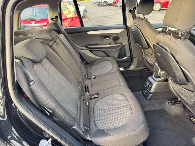BMW 2 Series Gran Tourer 1.5 218i SE 5dr Estate Petrol Black
