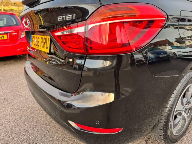 BMW 2 Series Gran Tourer 1.5 218i SE 5dr Estate Petrol Black