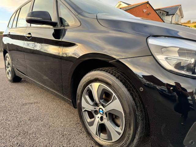 BMW 2 Series Gran Tourer 1.5 218i SE 5dr Estate Petrol Black