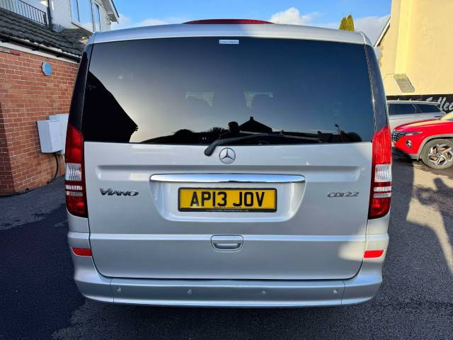 Mercedes-Benz Viano 2.2 CDI Ambiente 5dr Tip Auto MPV Diesel Silver