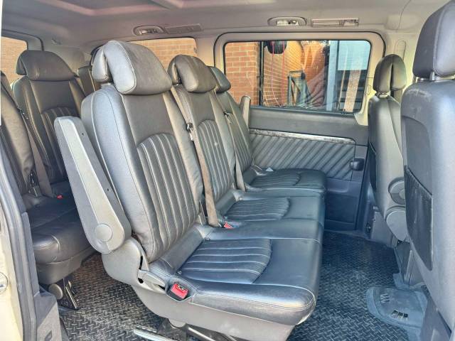 Mercedes-Benz Viano 2.2 CDI Ambiente 5dr Tip Auto MPV Diesel Silver