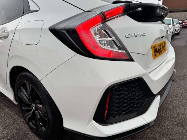 Honda Civic 1.0 VTEC Turbo 126 SR 5dr Hatchback Petrol White