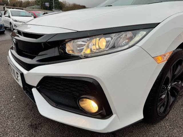 Honda Civic 1.0 VTEC Turbo 126 SR 5dr Hatchback Petrol White