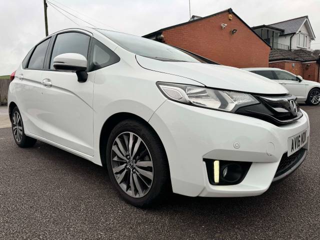 Honda Jazz 1.3 EX Navi 5dr Hatchback Petrol White