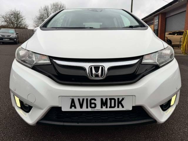 Honda Jazz 1.3 EX Navi 5dr Hatchback Petrol White