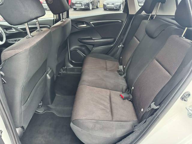 Honda Jazz 1.3 EX Navi 5dr Hatchback Petrol White