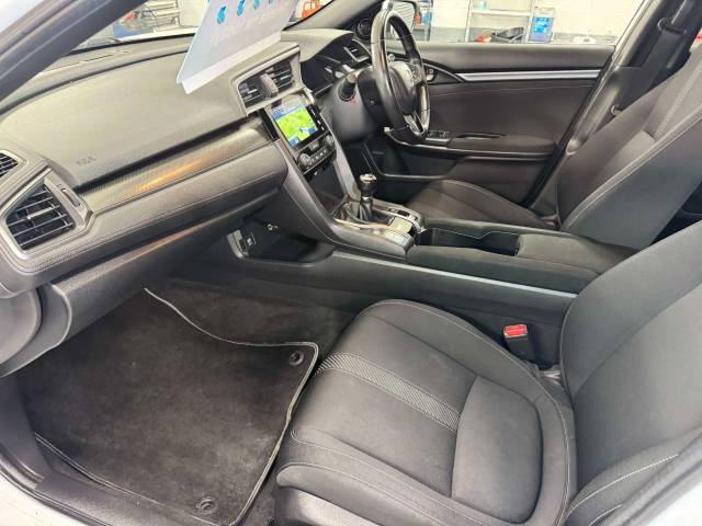 Honda Civic 1.0 VTEC Turbo 126 SR 5dr Hatchback Petrol White