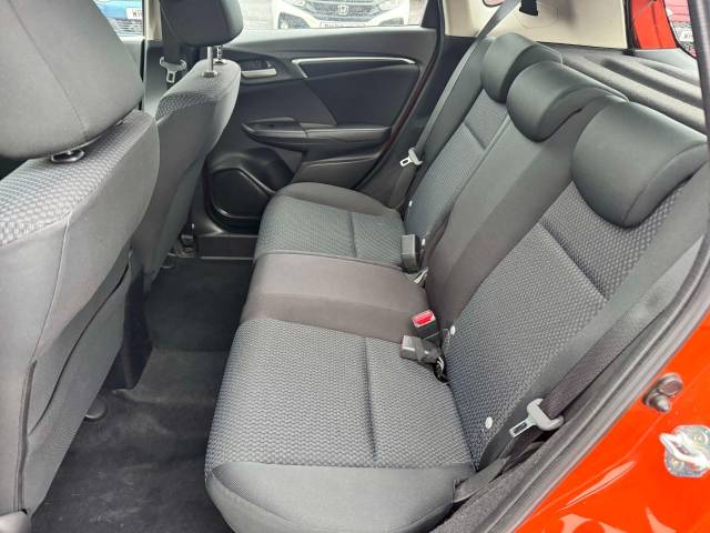 Honda Jazz 1.3 i-VTEC SE Navi 5dr Hatchback Petrol Orange