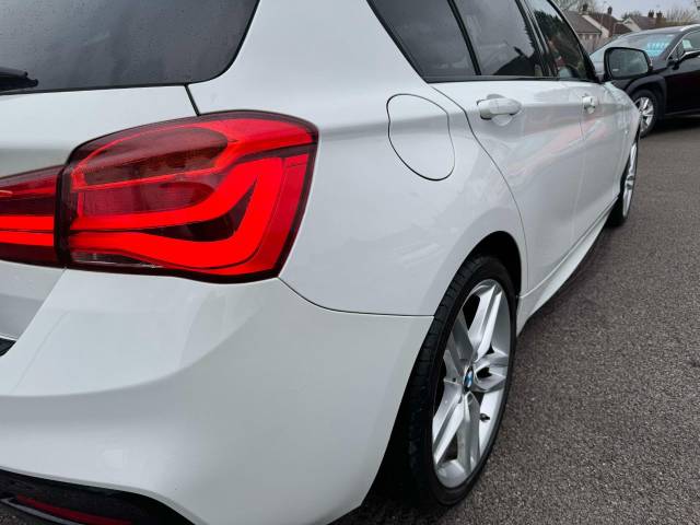 BMW 1 Series 2.0 118d M Sport 5dr [Nav] Hatchback Diesel White