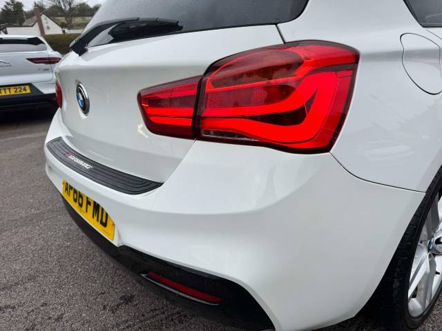 BMW 1 Series 2.0 118d M Sport 5dr [Nav] Hatchback Diesel White