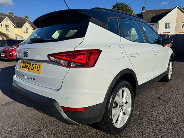 SEAT Arona 1.0 TSI SE Technology [EZ] 5dr Hatchback Petrol White