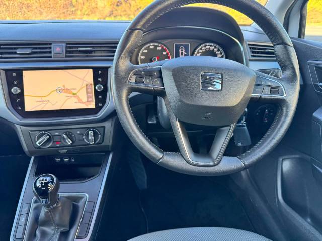 SEAT Arona 1.0 TSI SE Technology [EZ] 5dr Hatchback Petrol White