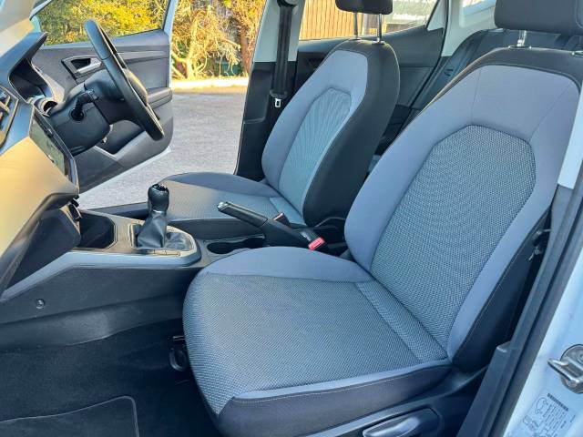 SEAT Arona 1.0 TSI SE Technology [EZ] 5dr Hatchback Petrol White