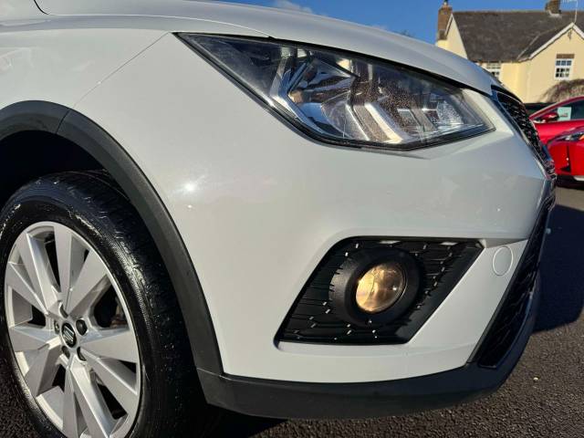SEAT Arona 1.0 TSI SE Technology [EZ] 5dr Hatchback Petrol White