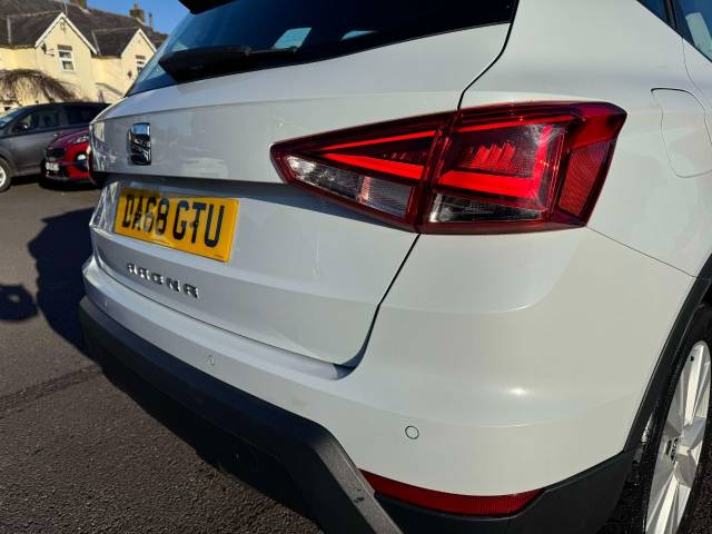 SEAT Arona 1.0 TSI SE Technology [EZ] 5dr Hatchback Petrol White