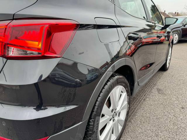 SEAT Arona 1.0 TSI SE Technology 5dr Hatchback Petrol Black