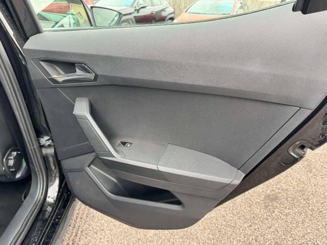 SEAT Arona 1.0 TSI SE Technology 5dr Hatchback Petrol Black