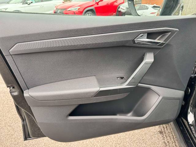 SEAT Arona 1.0 TSI SE Technology 5dr Hatchback Petrol Black