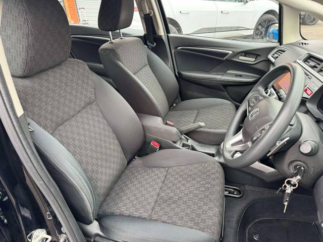 Honda Jazz 1.3 SE 5dr CVT Hatchback Petrol Black