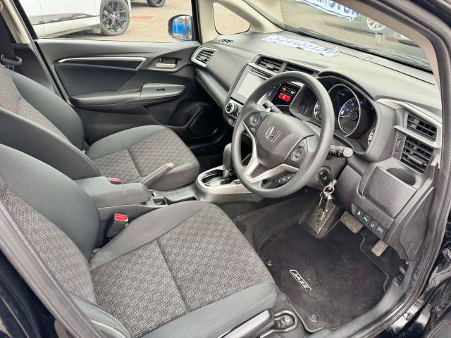 Honda Jazz 1.3 SE 5dr CVT Hatchback Petrol Black