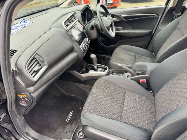 Honda Jazz 1.3 SE 5dr CVT Hatchback Petrol Black