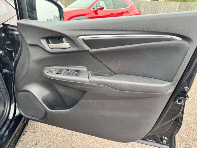 Honda Jazz 1.3 SE 5dr CVT Hatchback Petrol Black