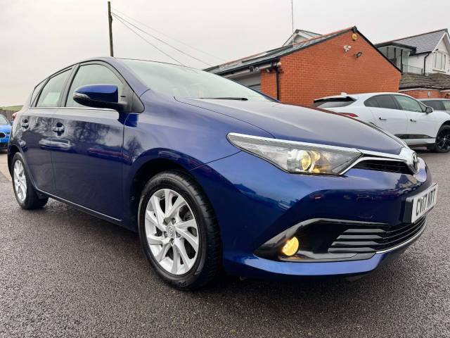 2017 Toyota Auris 1.2T Icon TSS 5dr
