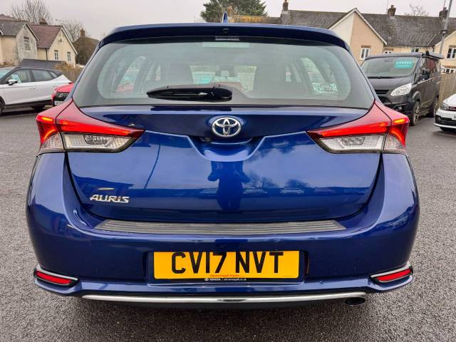 2017 Toyota Auris 1.2T Icon TSS 5dr