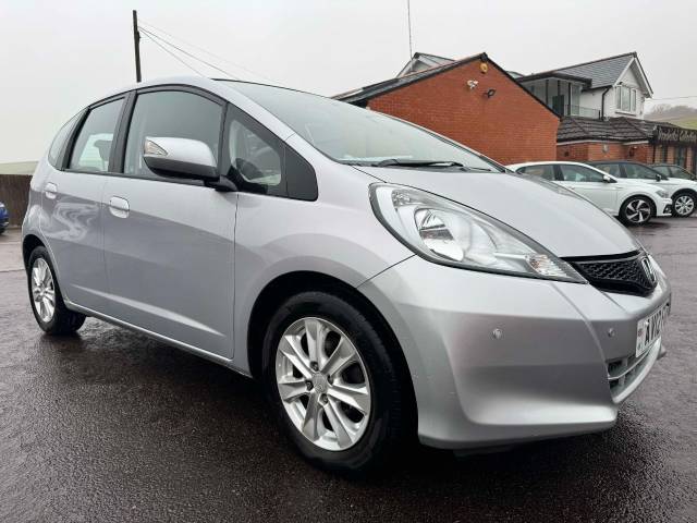 Honda Jazz 1.4 i-VTEC ES 5dr CVT Hatchback Petrol Silver