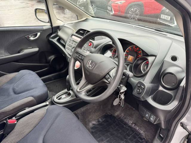 Honda Jazz 1.4 i-VTEC ES 5dr CVT Hatchback Petrol Silver