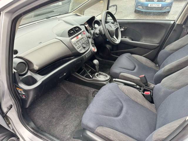 Honda Jazz 1.4 i-VTEC ES 5dr CVT Hatchback Petrol Silver