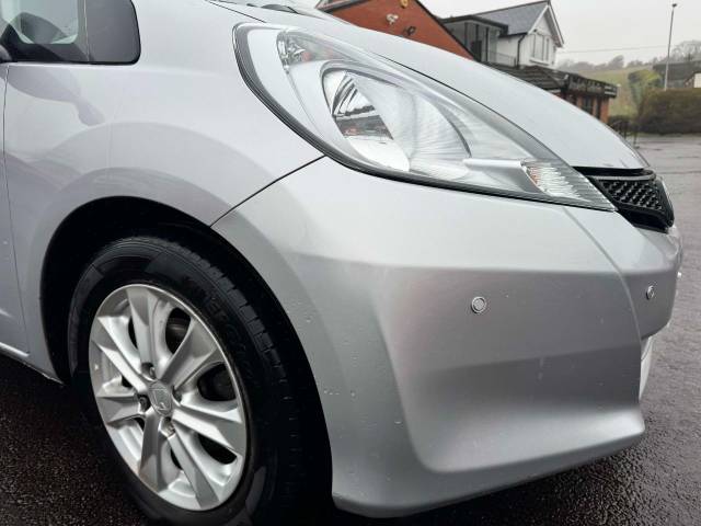 Honda Jazz 1.4 i-VTEC ES 5dr CVT Hatchback Petrol Silver