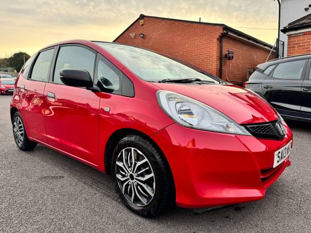Honda Jazz 1.2 i-VTEC S 5dr [AC] Hatchback Petrol Red