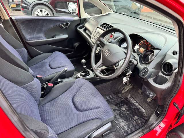 Honda Jazz 1.2 i-VTEC S 5dr [AC] Hatchback Petrol Red