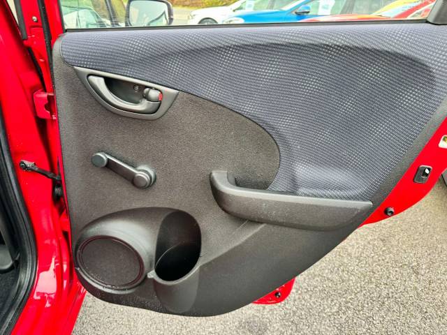Honda Jazz 1.2 i-VTEC S 5dr [AC] Hatchback Petrol Red