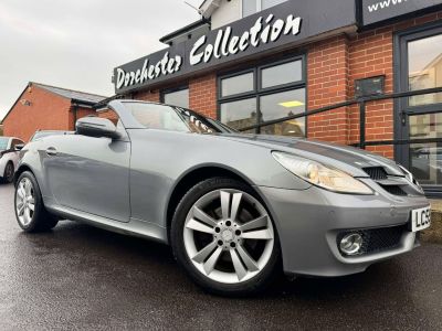 Mercedes-Benz SLK 3.0 SLK 300 2dr Tip Auto Convertible Petrol SilverMercedes-Benz SLK 3.0 SLK 300 2dr Tip Auto Convertible Petrol Silver at Dorchester Collection Dorchester