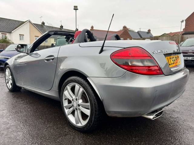 Mercedes-Benz SLK 3.0 SLK 300 2dr Tip Auto Convertible Petrol Silver