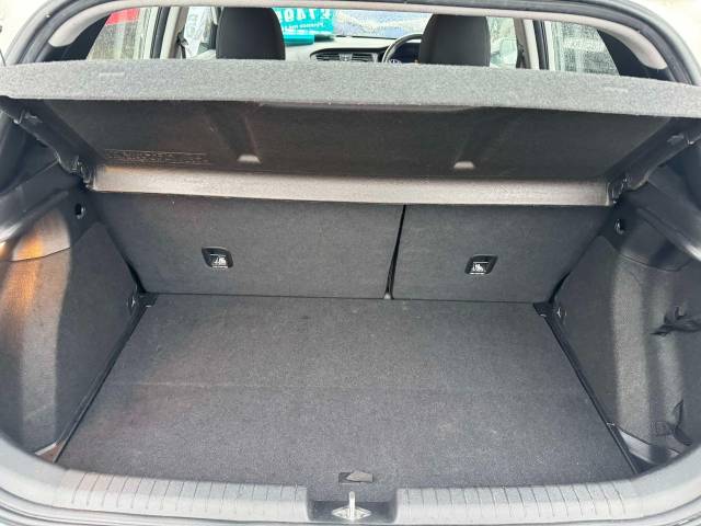 Hyundai i20 1.0T GDI Turbo Edition 5dr Hatchback Petrol White