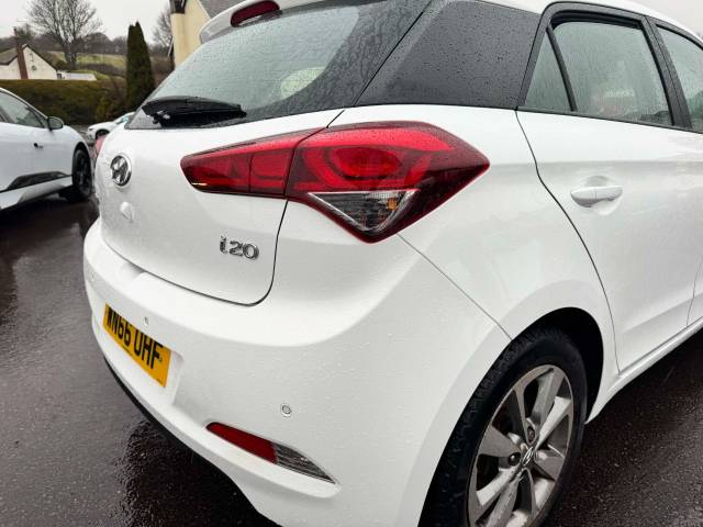 Hyundai i20 1.0T GDI Turbo Edition 5dr Hatchback Petrol White