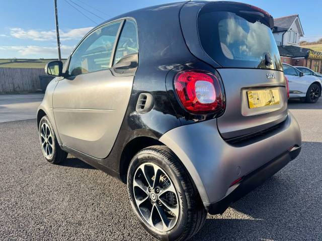 Smart Fortwo Coupe 1.0 Passion 2dr Coupe Petrol Black
