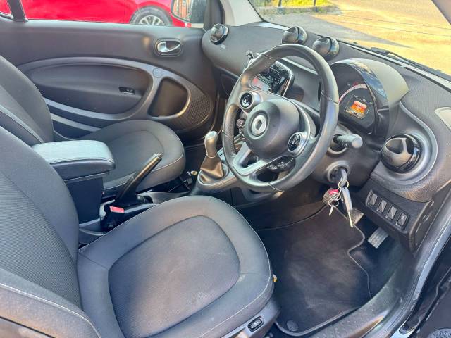 Smart Fortwo Coupe 1.0 Passion 2dr Coupe Petrol Black