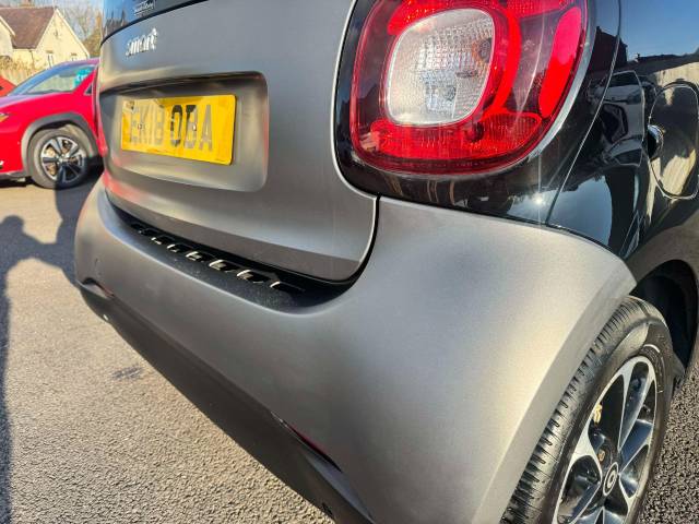 Smart Fortwo Coupe 1.0 Passion 2dr Coupe Petrol Black