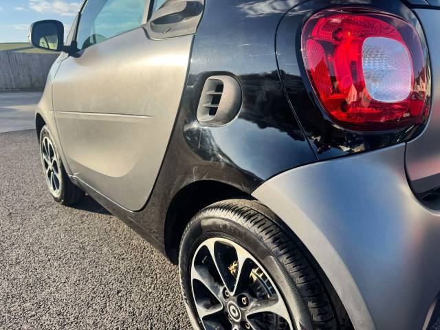 Smart Fortwo Coupe 1.0 Passion 2dr Coupe Petrol Black