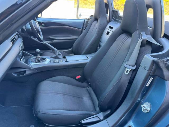Mazda MX-5 1.5 SE-L Nav 2dr Convertible Petrol Blue