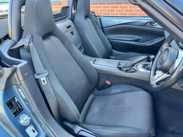 Mazda MX-5 1.5 SE-L Nav 2dr Convertible Petrol Blue