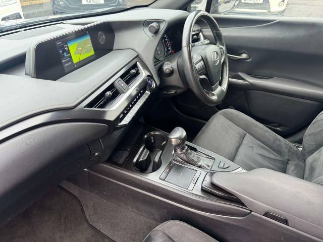 Lexus Ux 250h 2.0 5dr CVT Estate Petrol / Electric Hybrid Grey