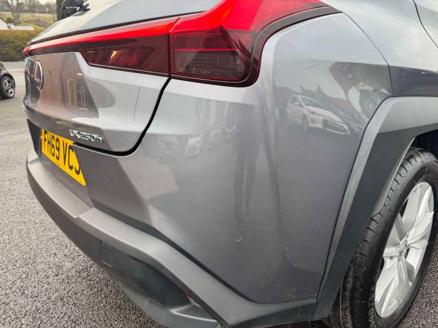 Lexus Ux 250h 2.0 5dr CVT Estate Petrol / Electric Hybrid Grey
