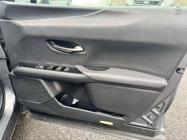Lexus Ux 250h 2.0 5dr CVT Estate Petrol / Electric Hybrid Grey